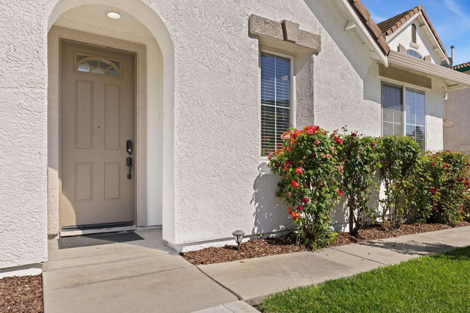 24 Sabre Court