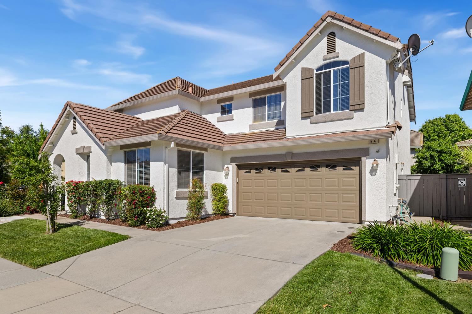 24 Sabre Court