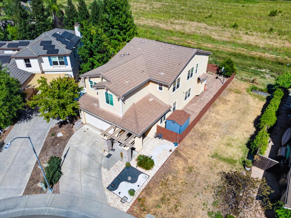 3081 Lassen Street