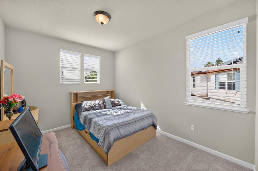 3081 Lassen Street