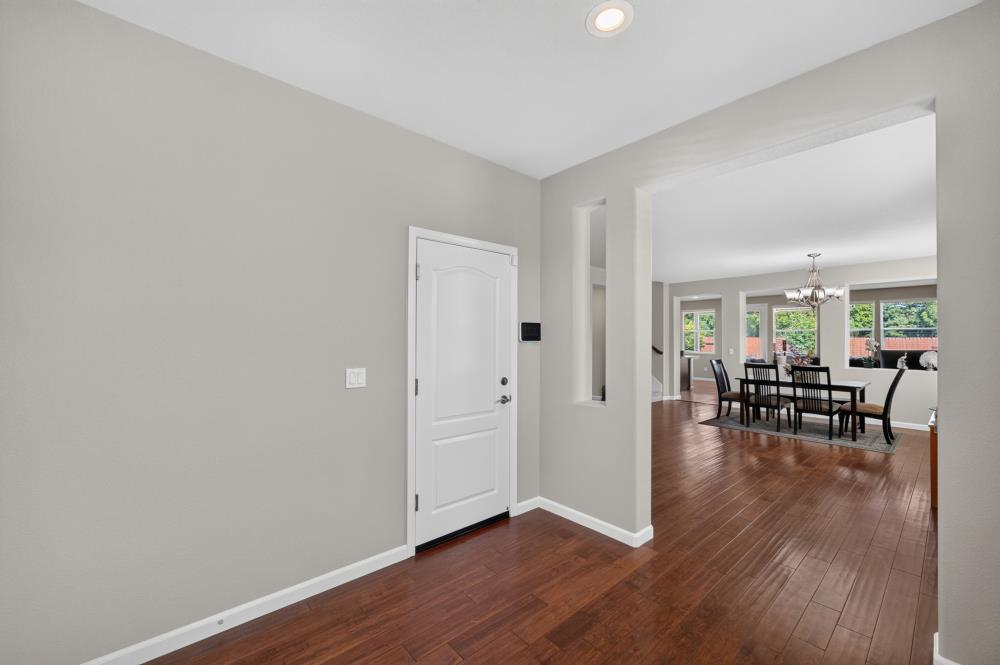 3081 Lassen Street