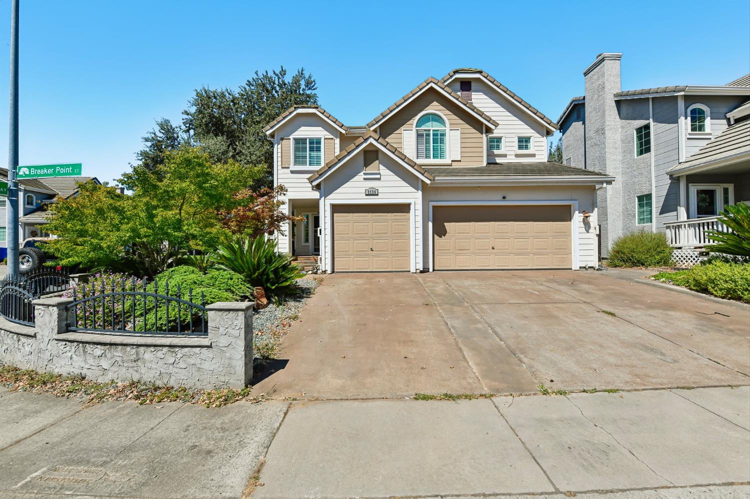 8834 Breaker Point Court