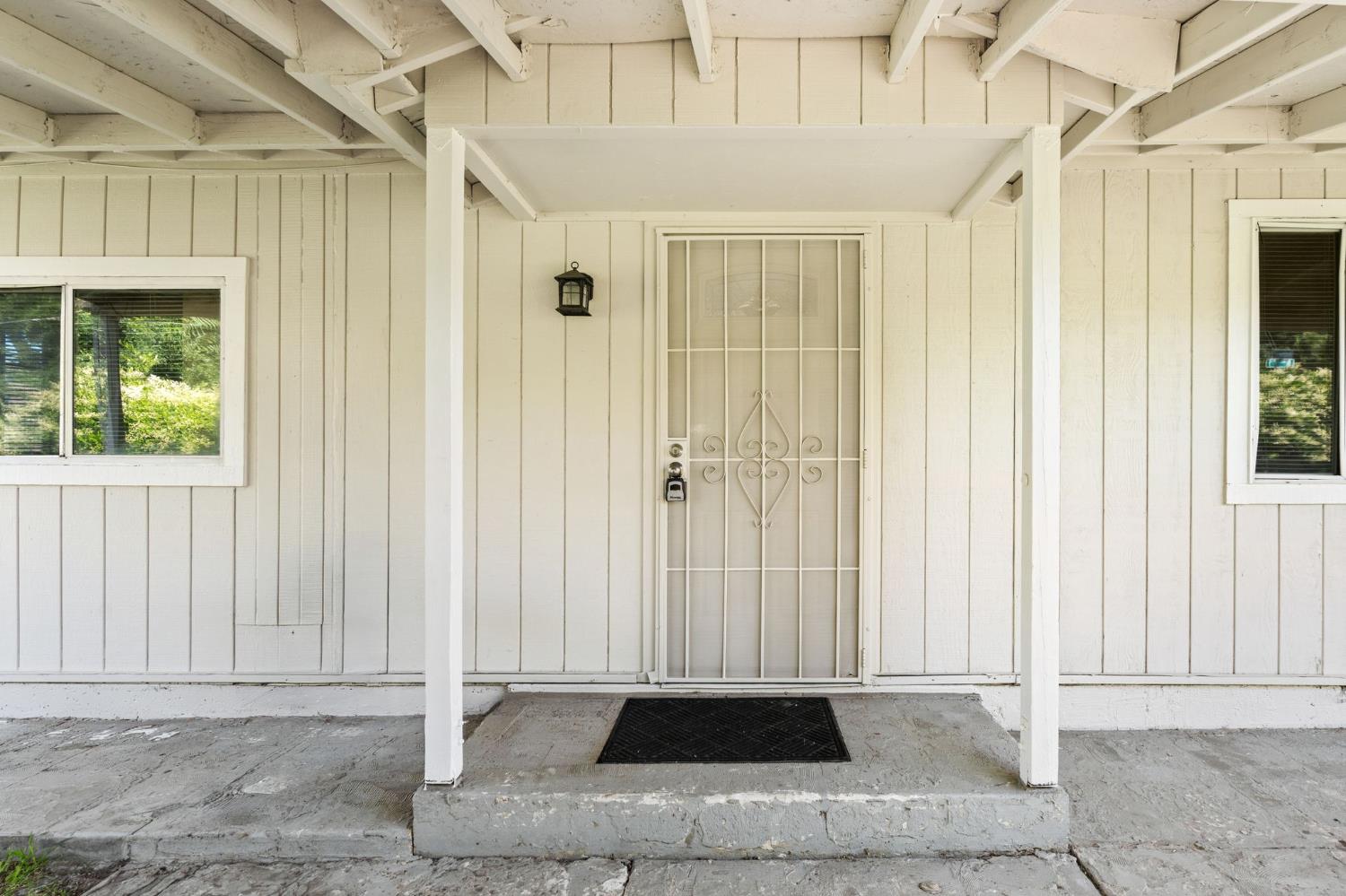 638 Andrew Street