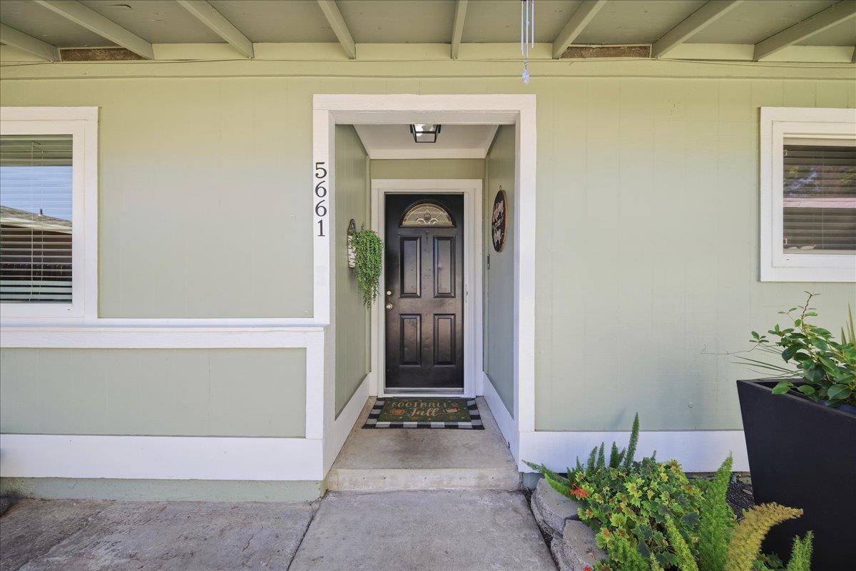 5661 Butano Way