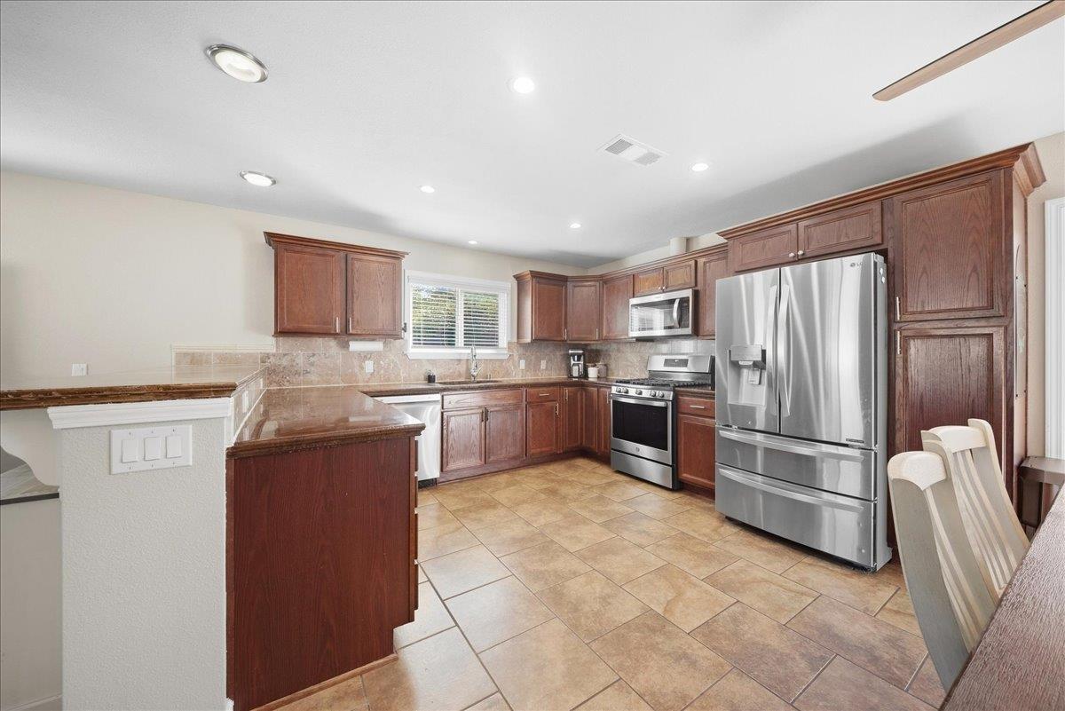 5661 Butano Way