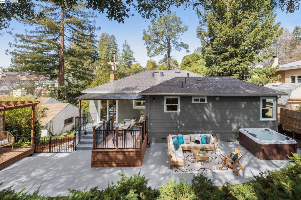 4146 Whittle Ave