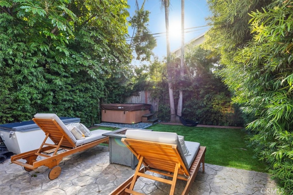 3213 Thatcher Avenue