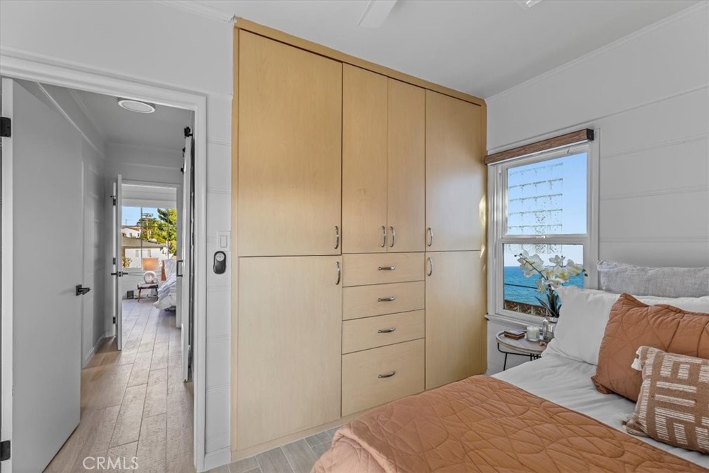 3213 Thatcher Avenue