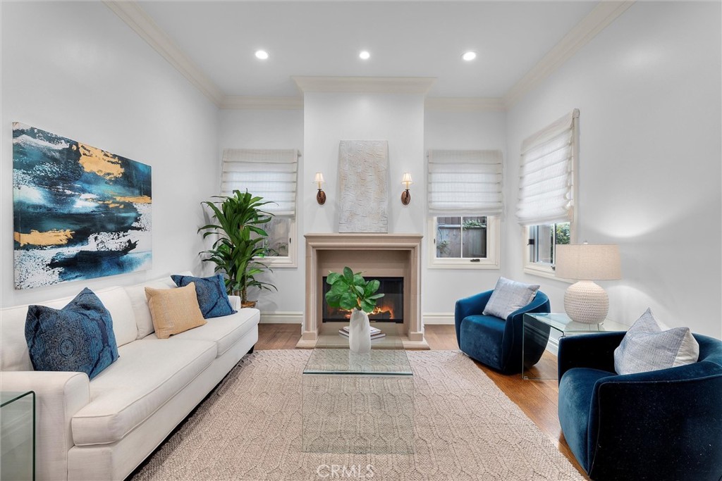 114 N Ardmore Avenue