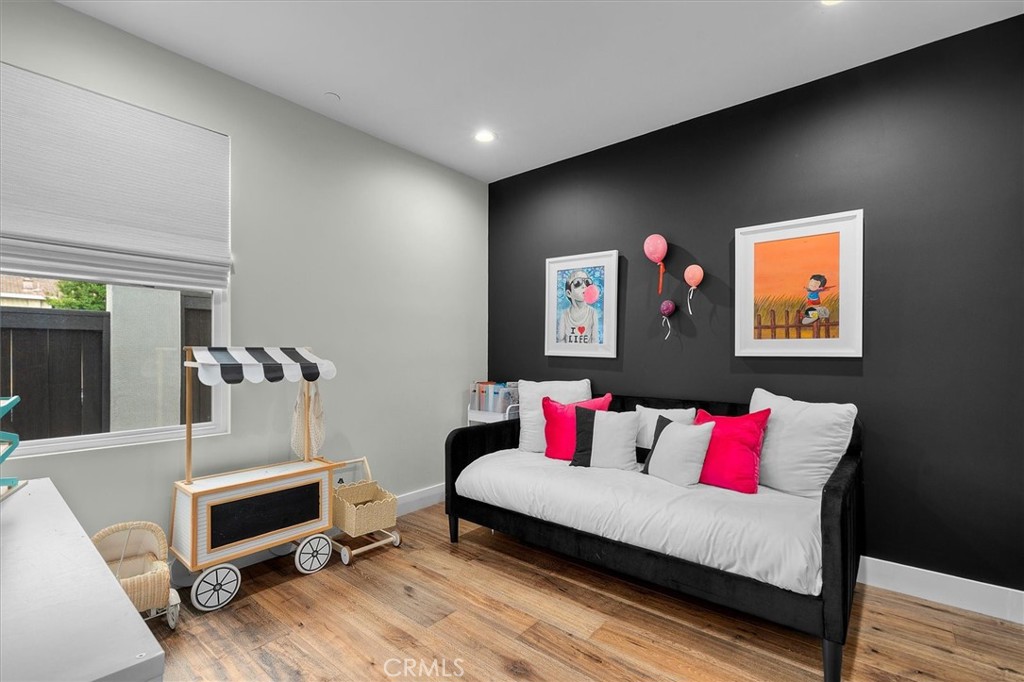 2713 Carnegie Lane B