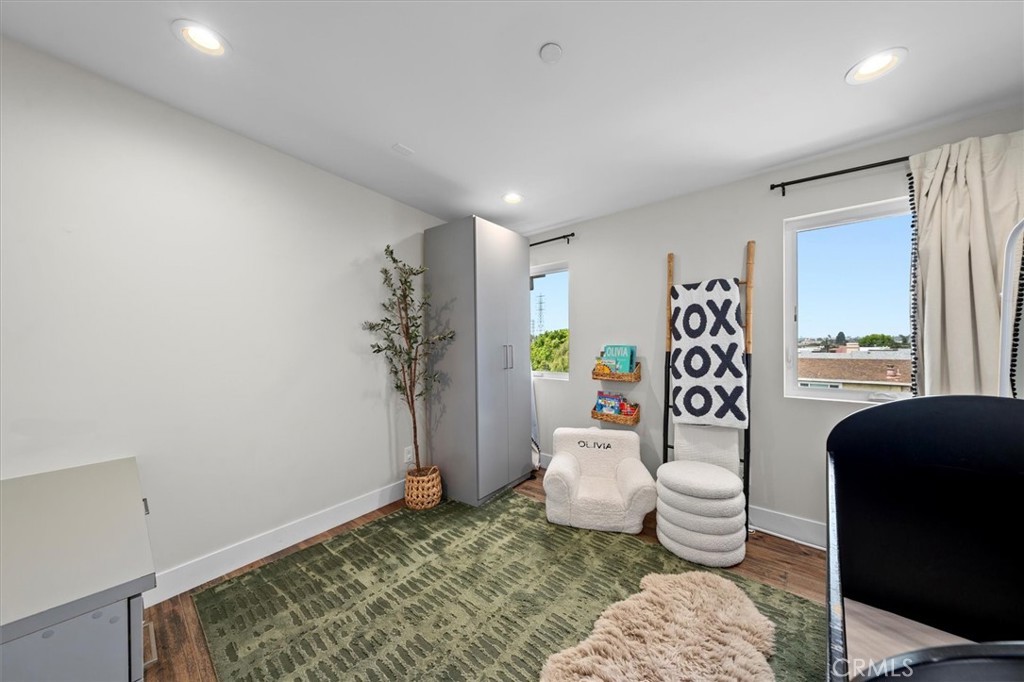 2713 Carnegie Lane B