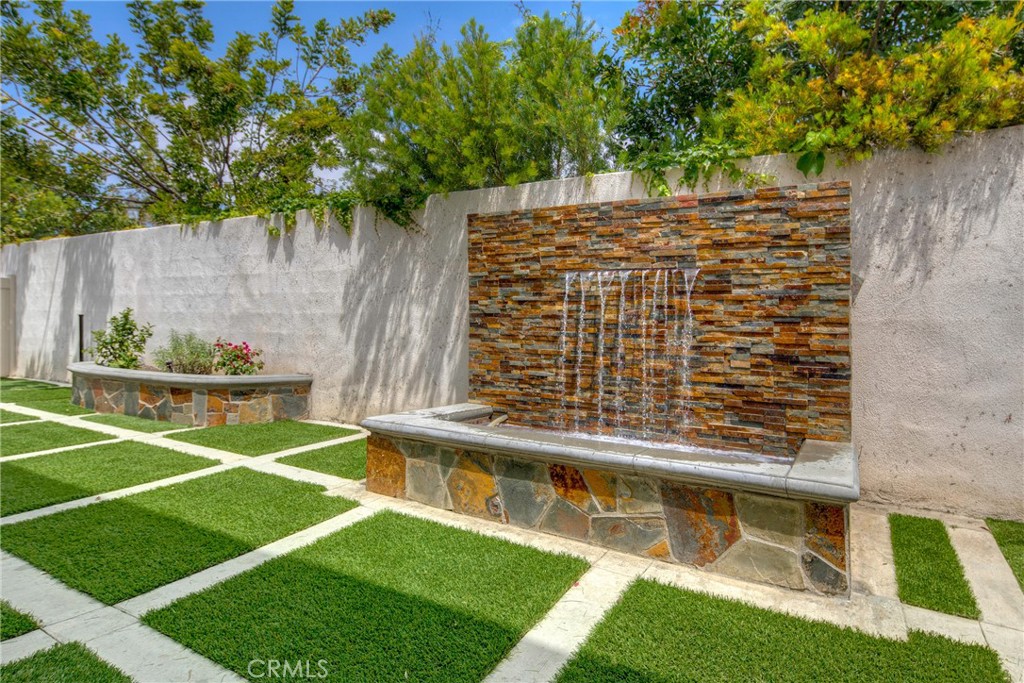 12001 Rock Creek Court