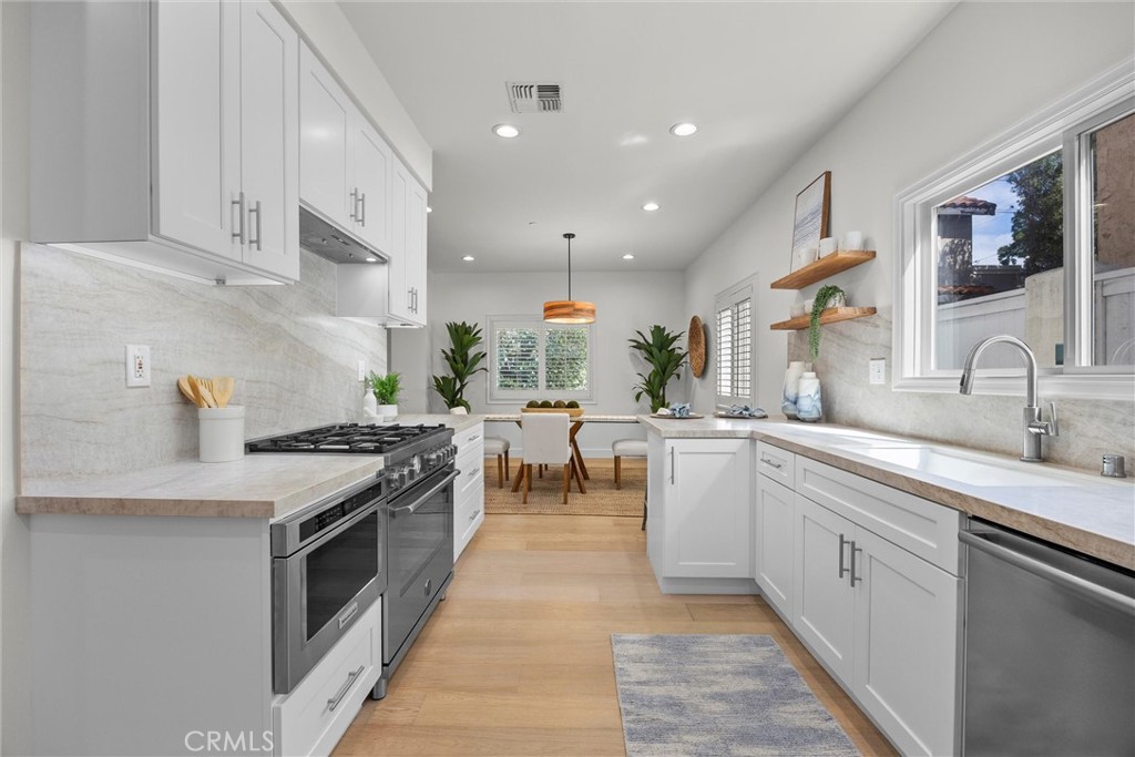 2221 Pullman Lane B