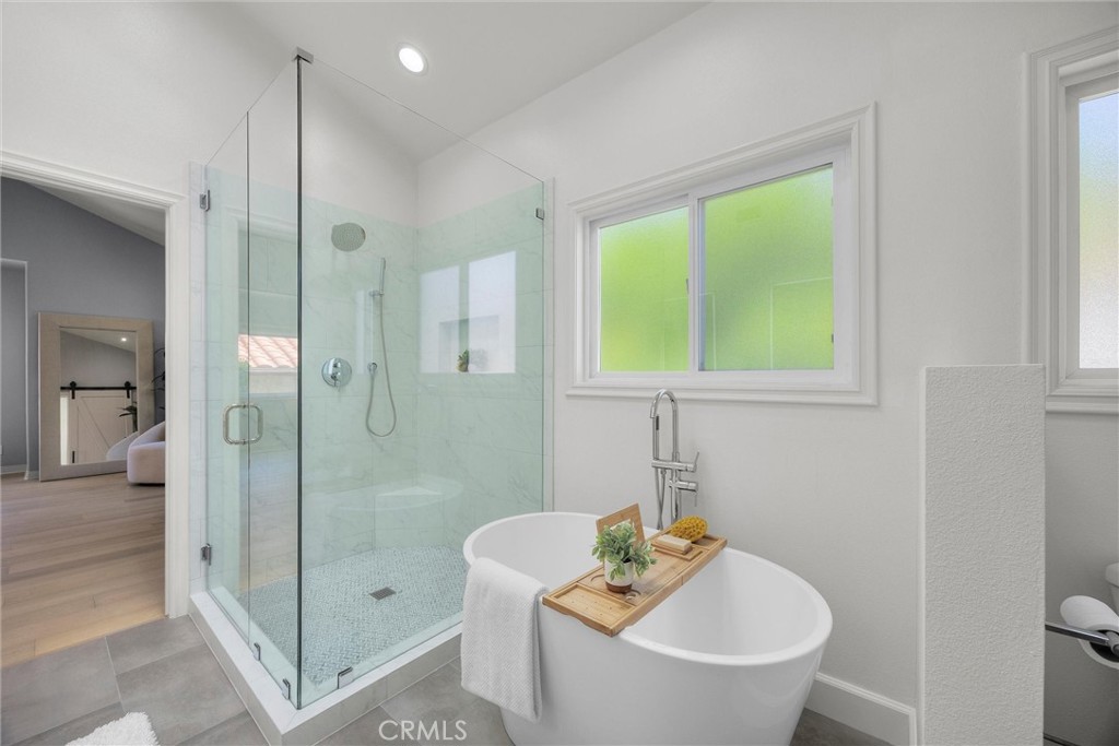 2221 Pullman Lane B