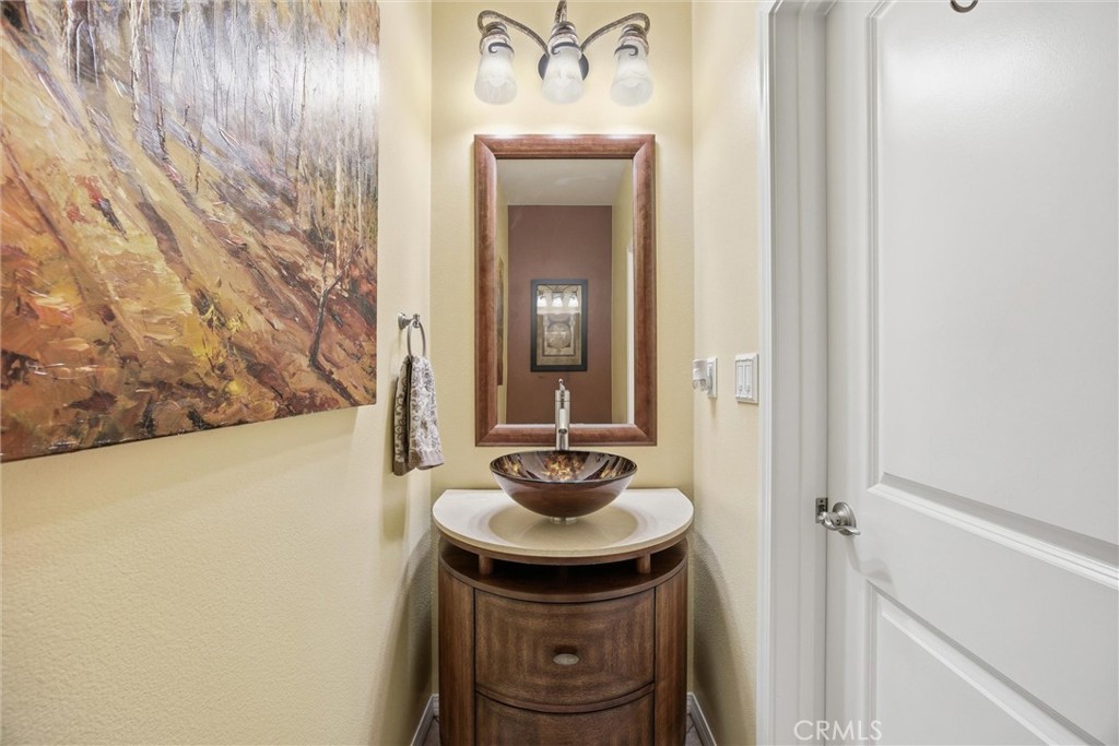 12006 Fairmont Court