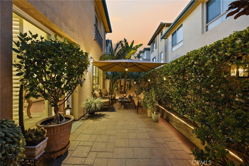 12006 Fairmont Court