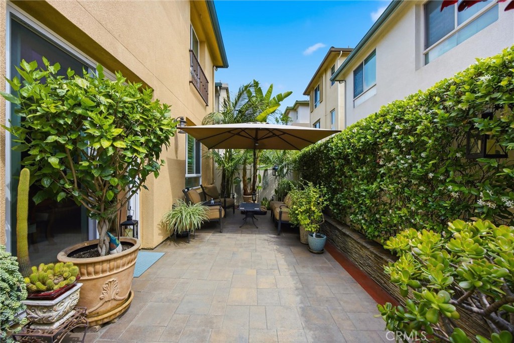 12006 Fairmont Court