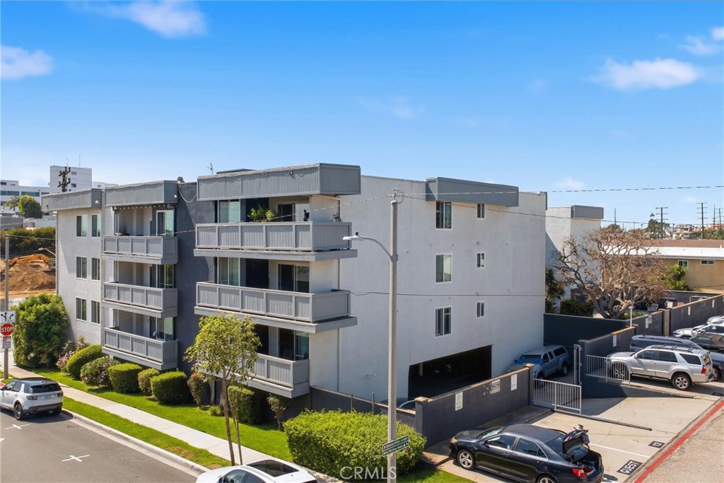 1321 Beryl Street 102