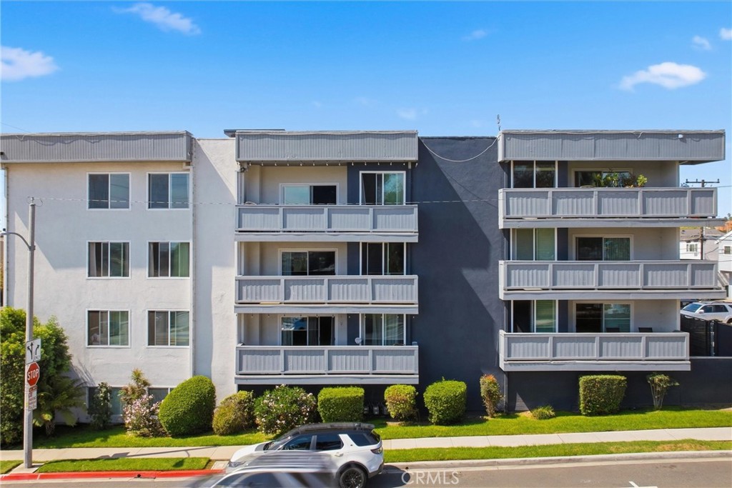 1321 Beryl Street 102