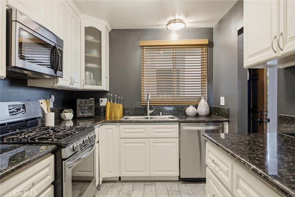 1321 Beryl Street 102