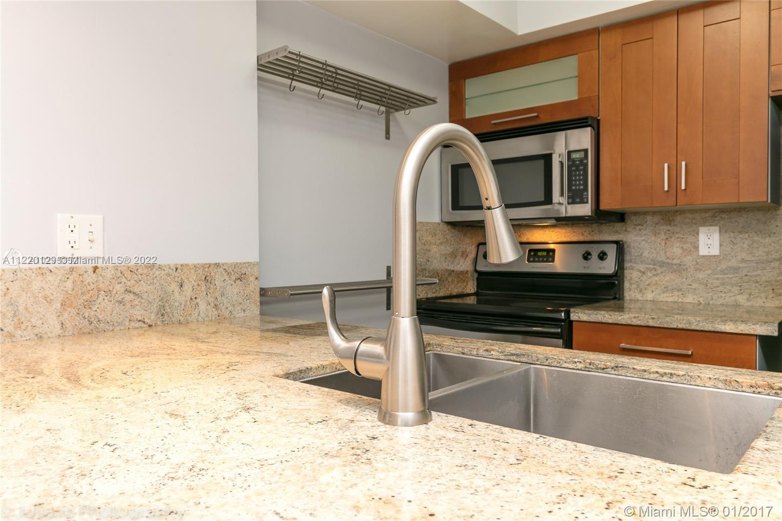 850 N Miami Ave Unit: W-103