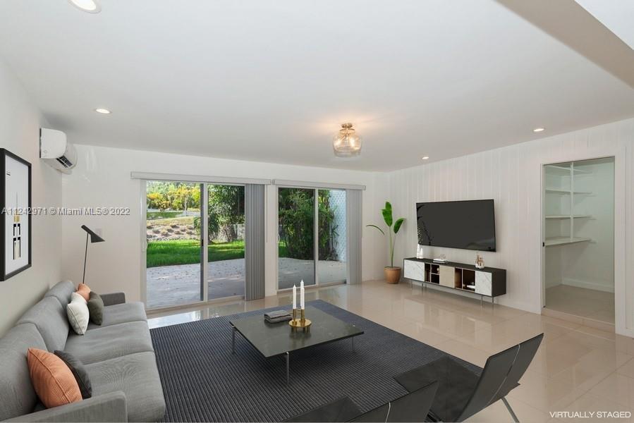 7770 SW 106th Ter Unit: -