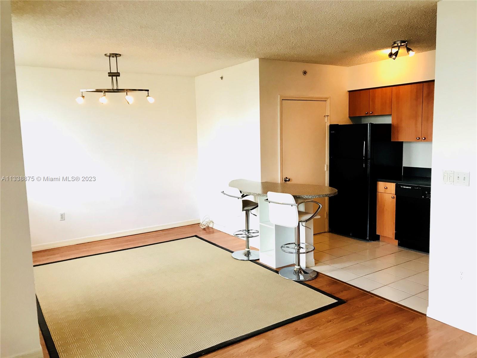 1330 West Ave Unit: 2305