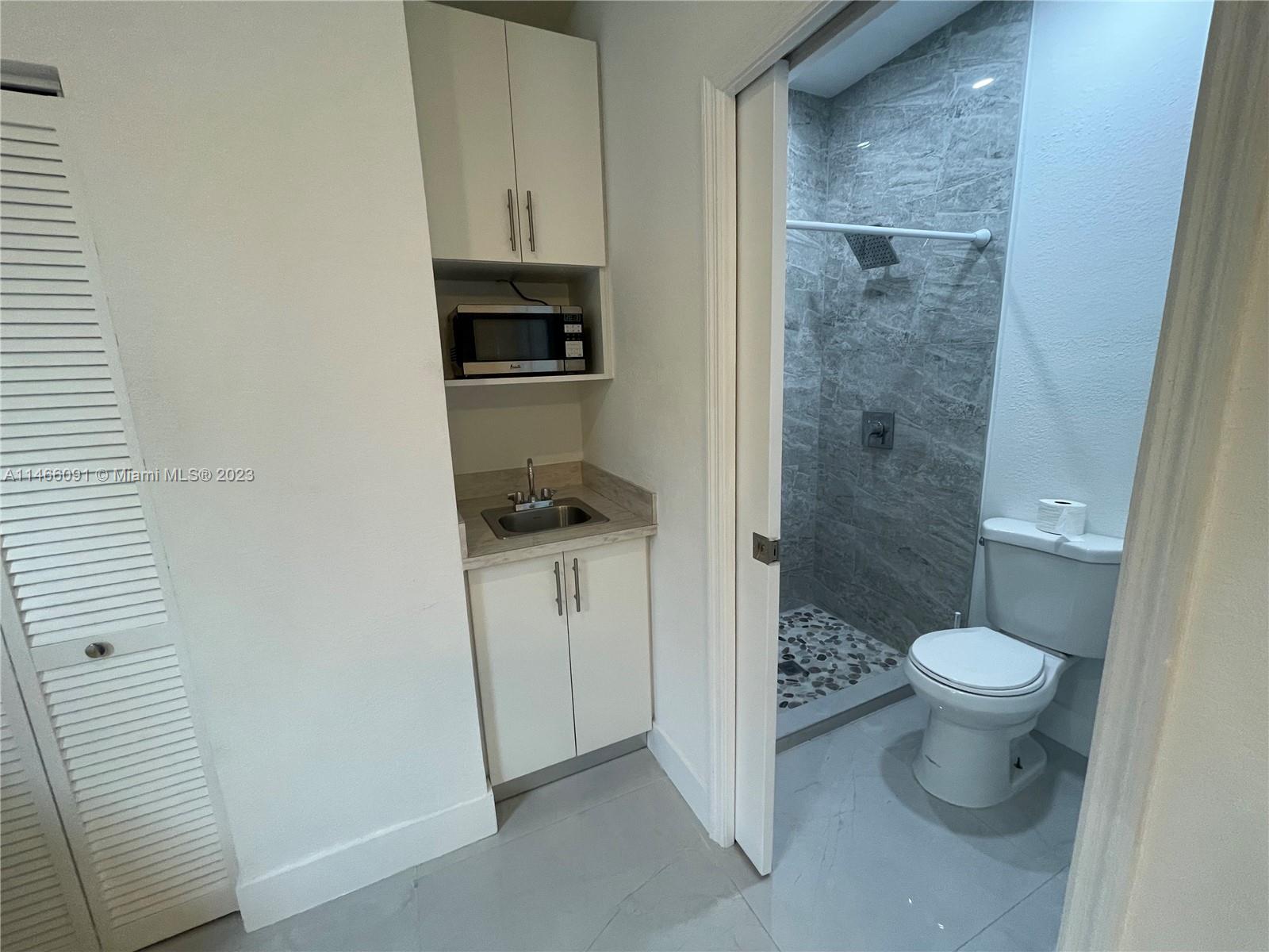 5840 SW 89th Ct Unit: 1
