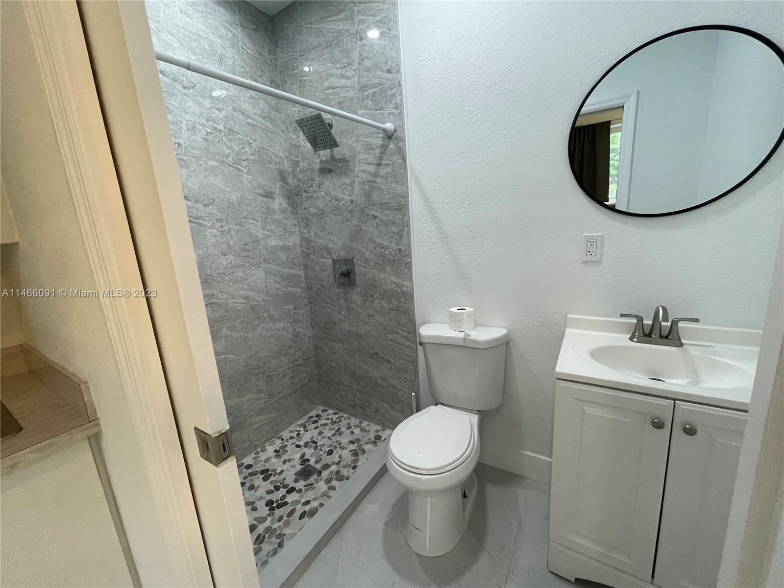 5840 SW 89th Ct Unit: 1