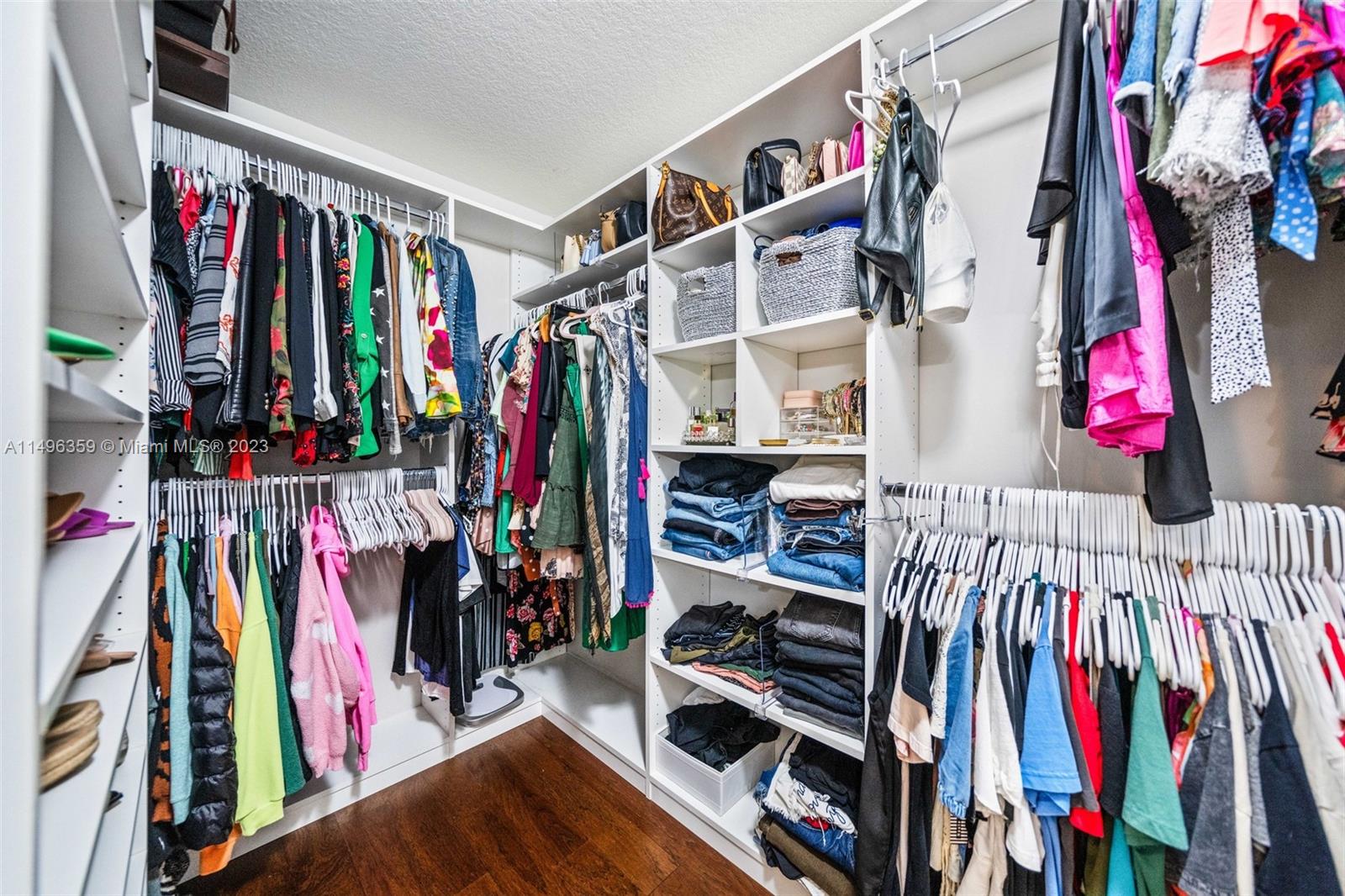 275 Murcia Dr Unit: 113
