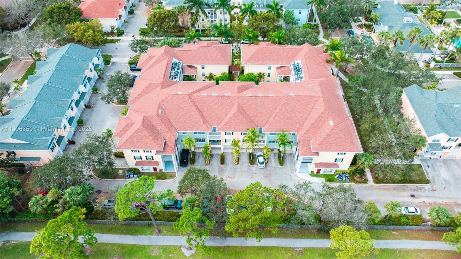 275 Murcia Dr Unit: 113