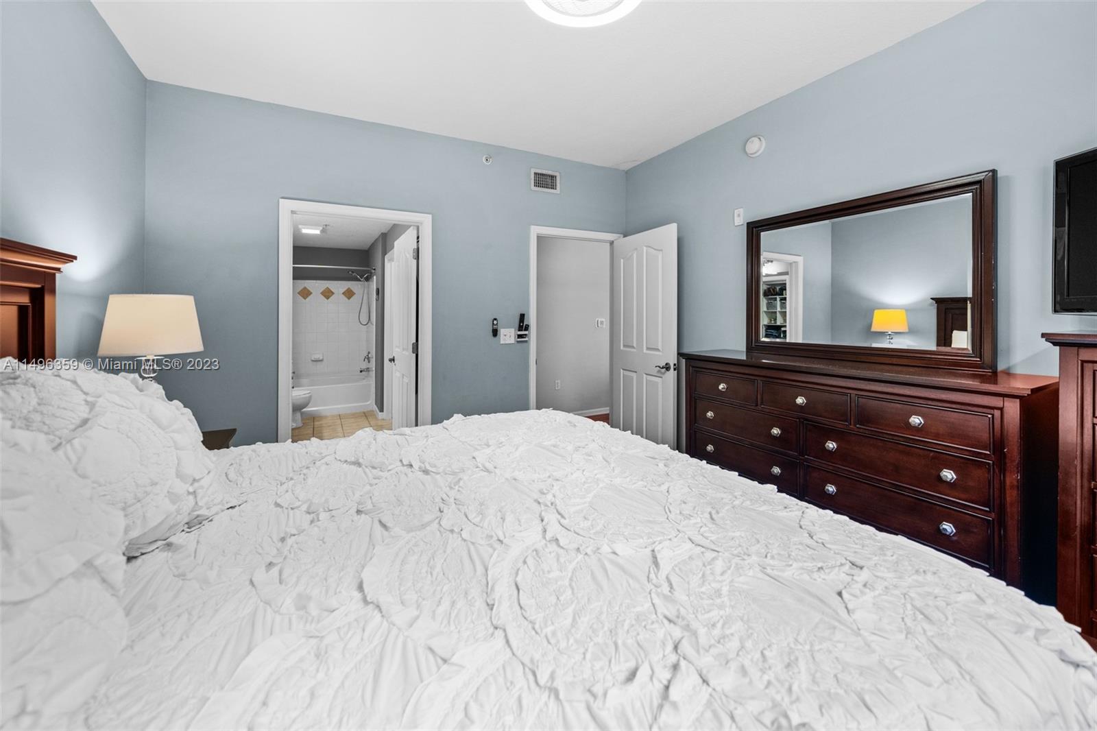 275 Murcia Dr Unit: 113