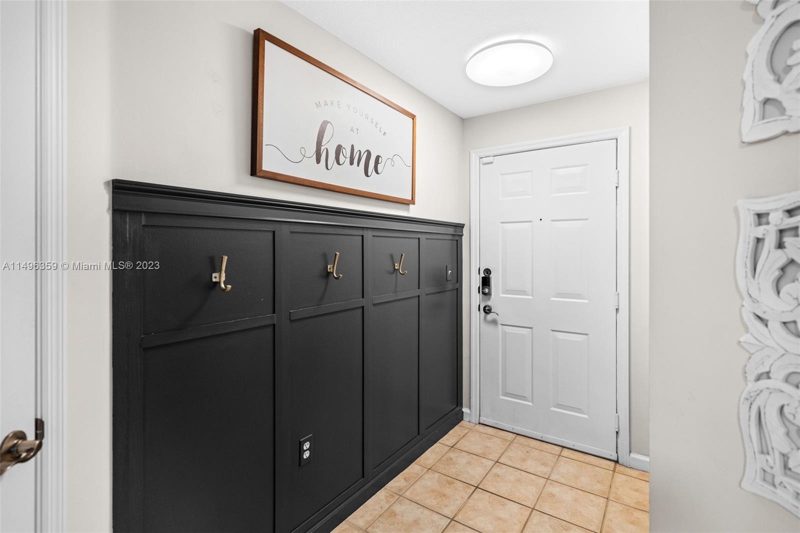 275 Murcia Dr Unit: 113
