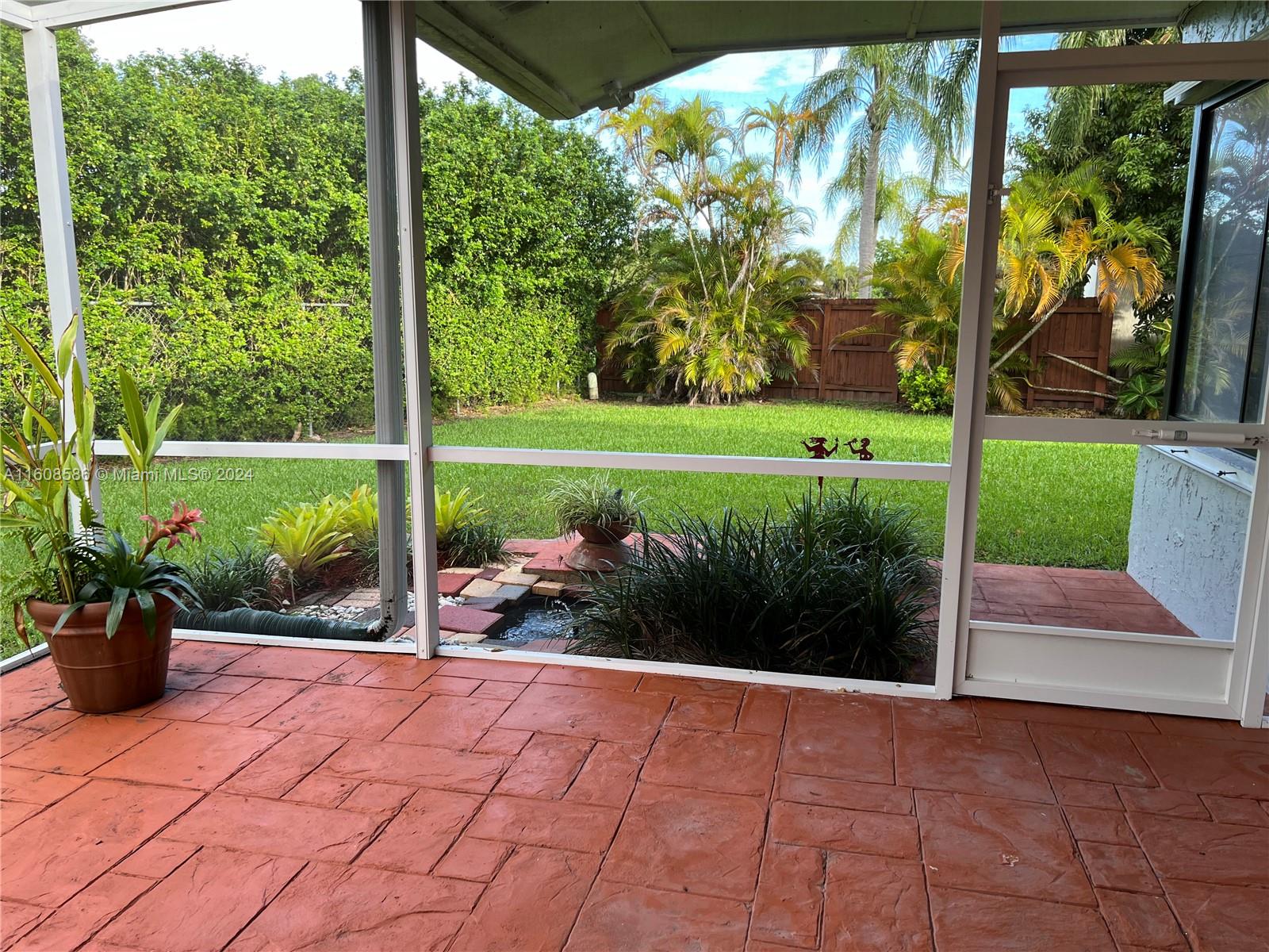10170 E Calusa Club Dr
