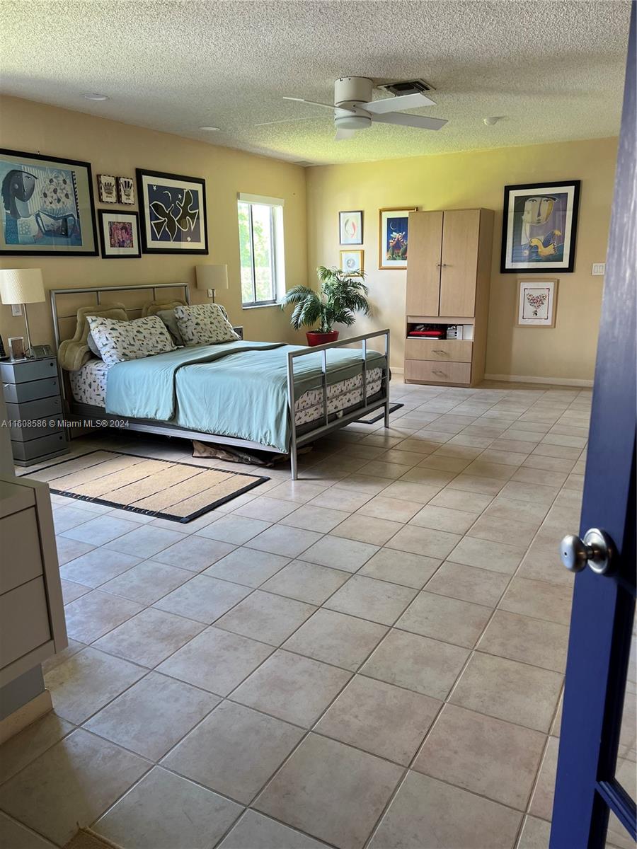 10170 E Calusa Club Dr