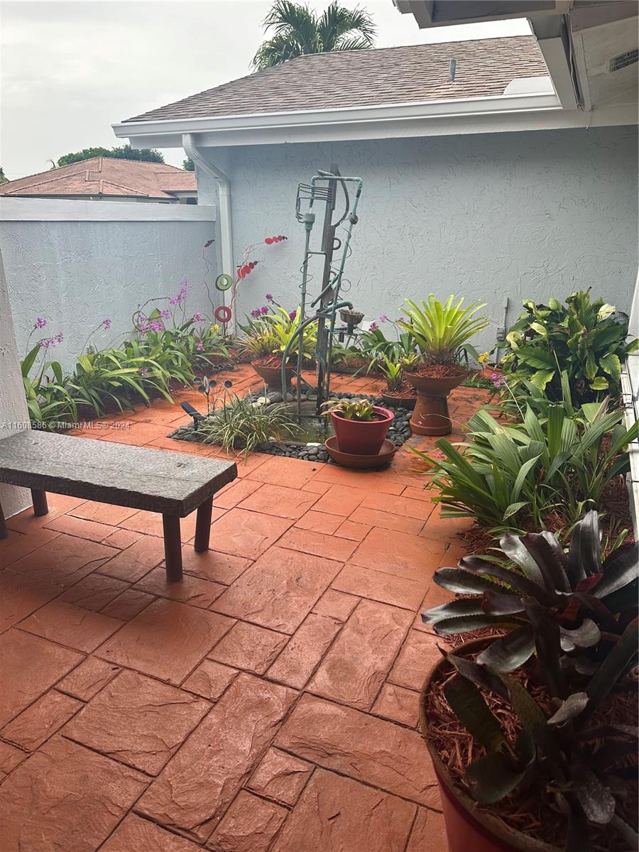 10170 E Calusa Club Dr
