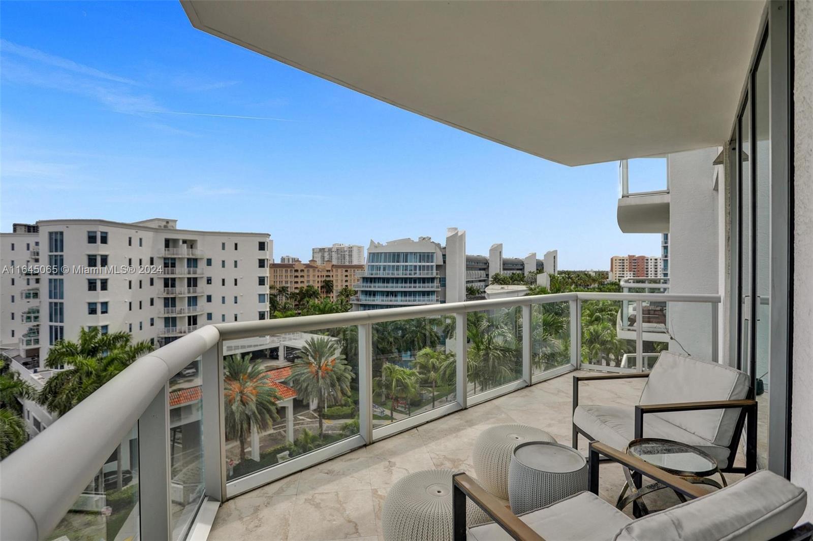 3131 NE 188th St # 809 Unit: 2-809
