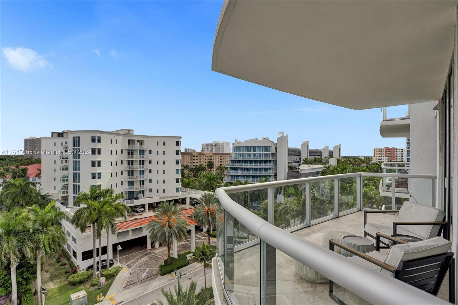 3131 NE 188th St # 809 Unit: 2-809