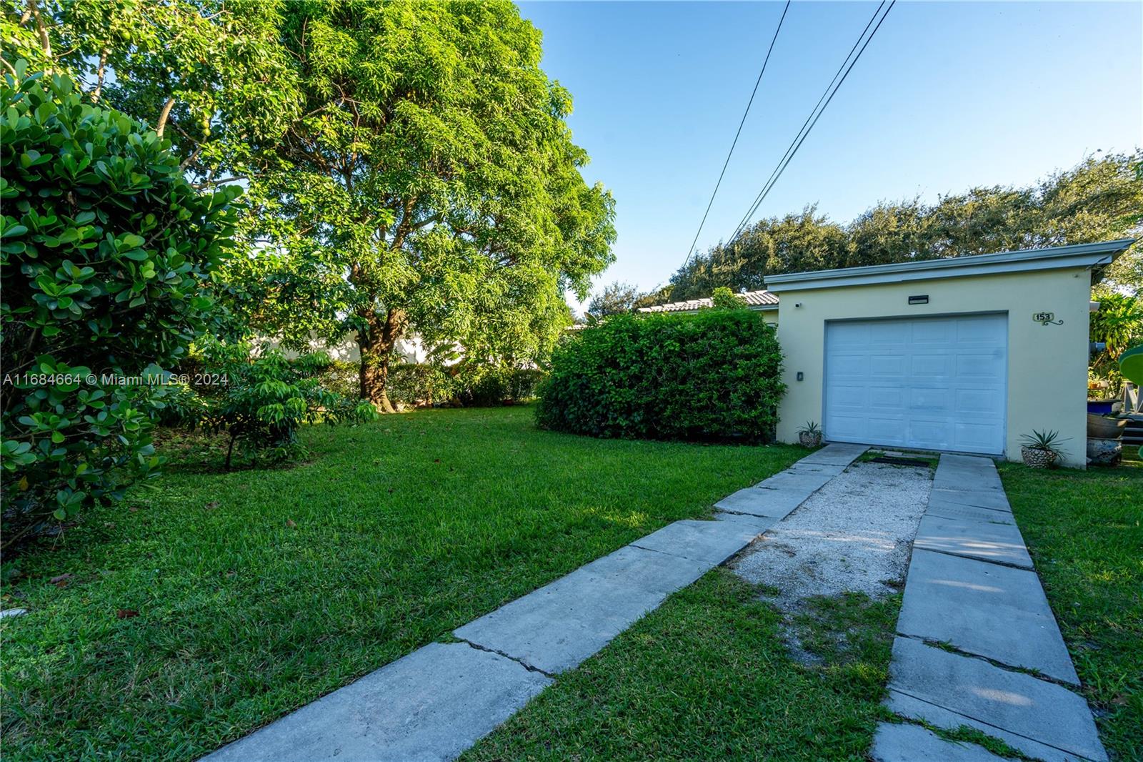 153 NE 109th St