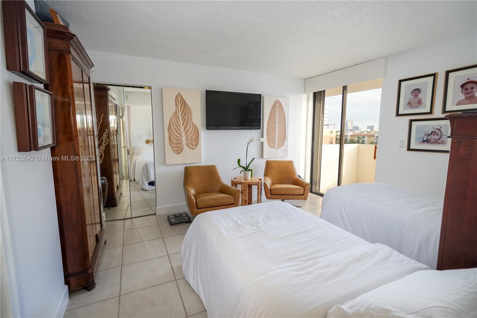 720 Coral Way # 7C