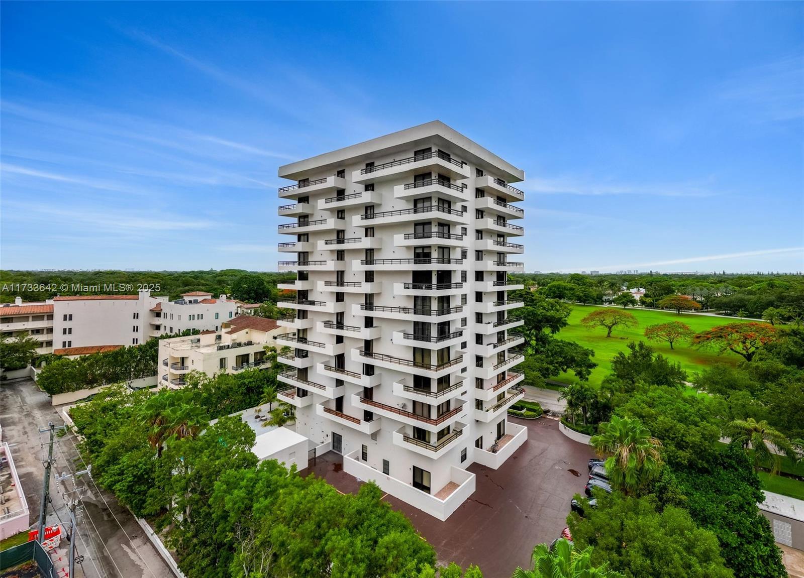 720 Coral Way # 7C