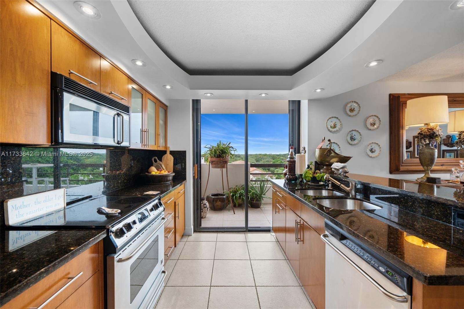 720 Coral Way # 7C