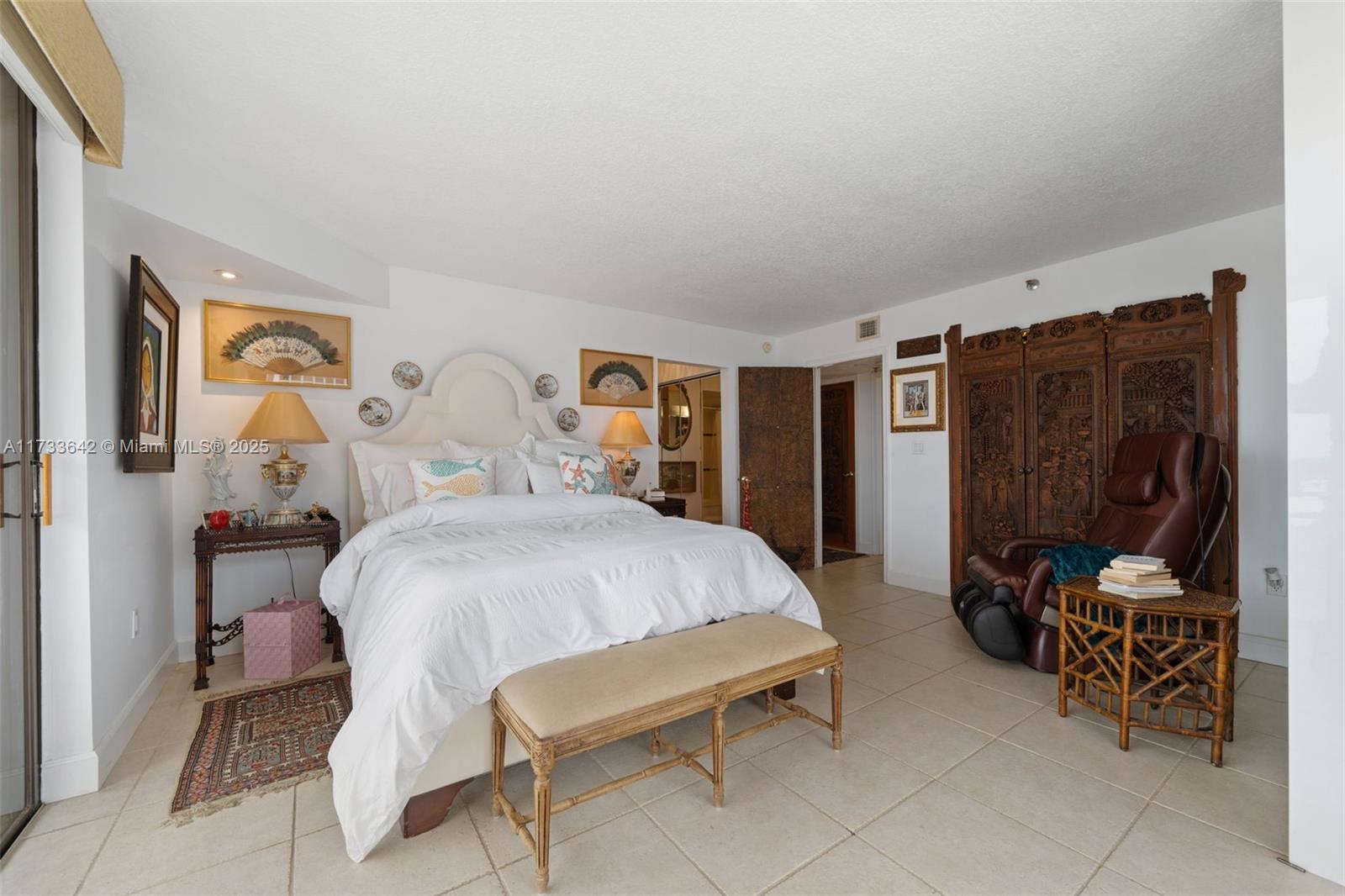 720 Coral Way # 7C