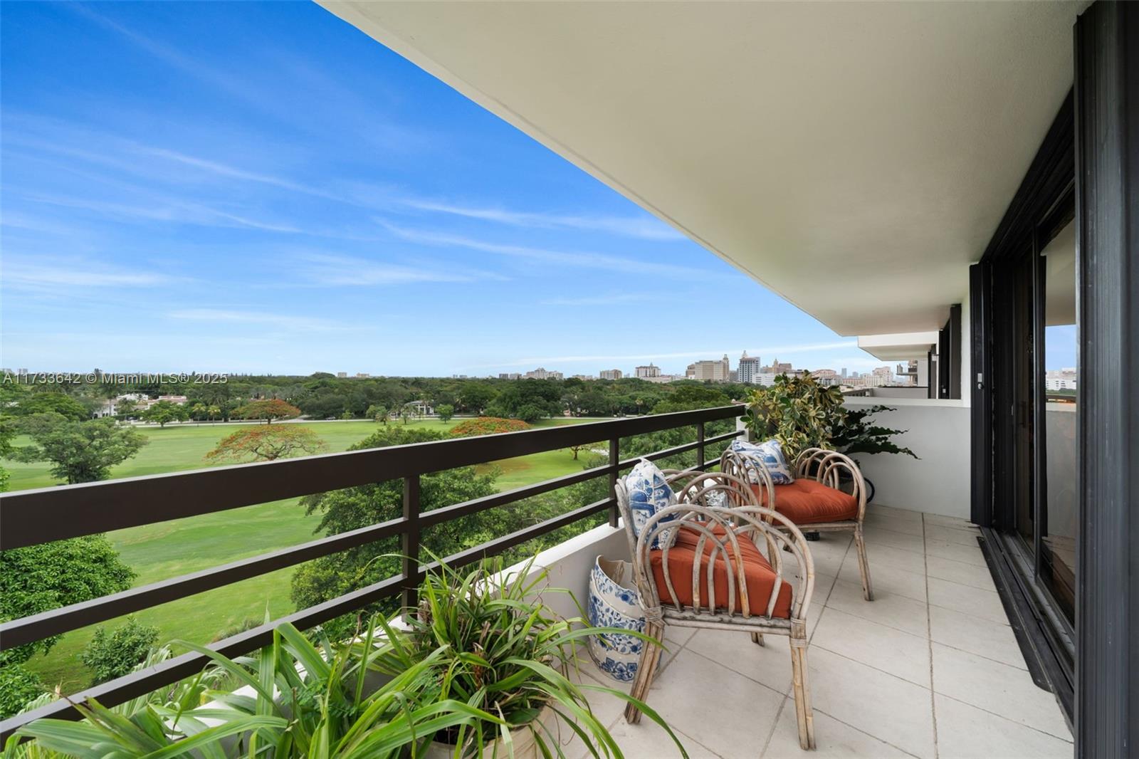 720 Coral Way # 7C