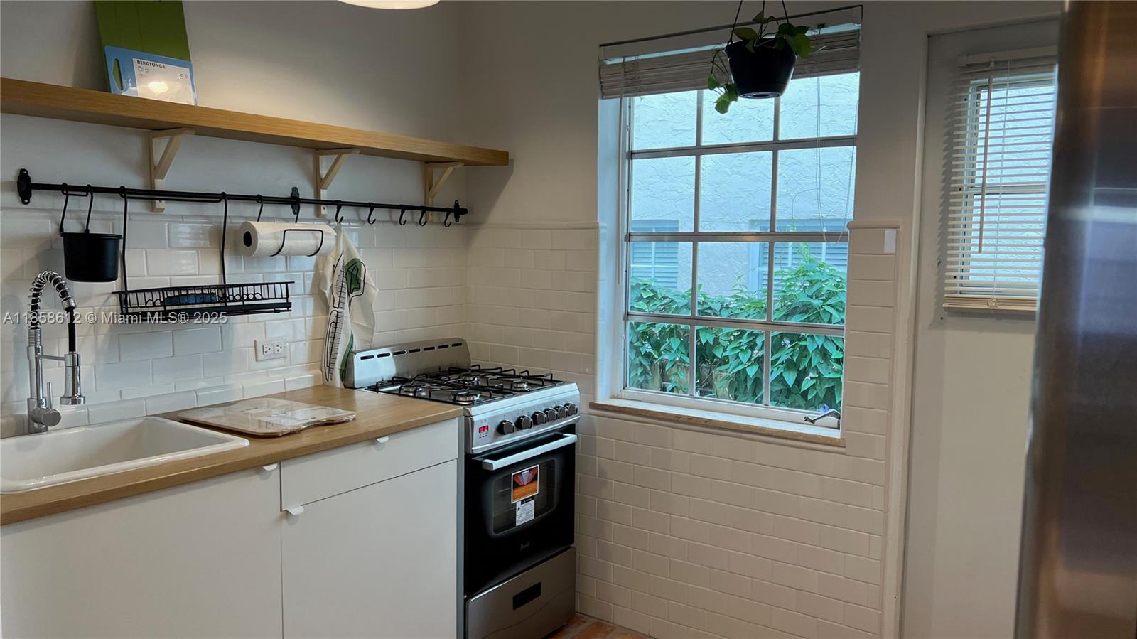 1250 Drexel Ave # 9