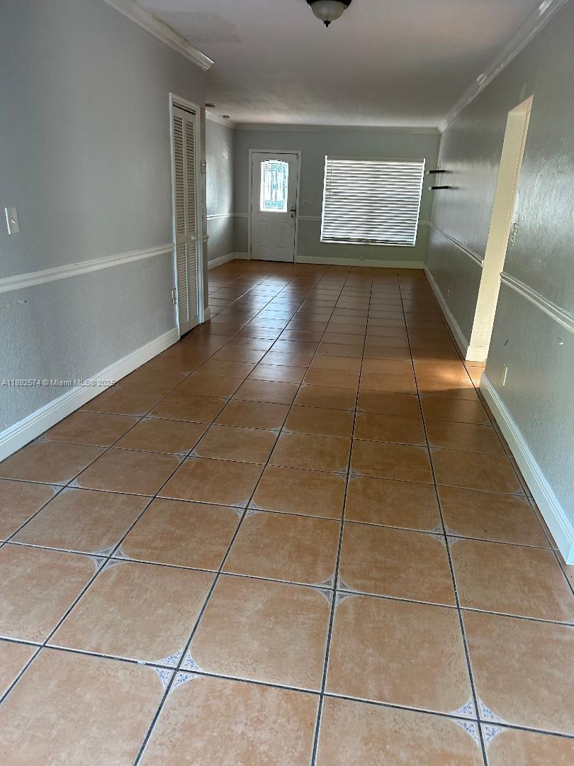 2225 SW 21st Ter