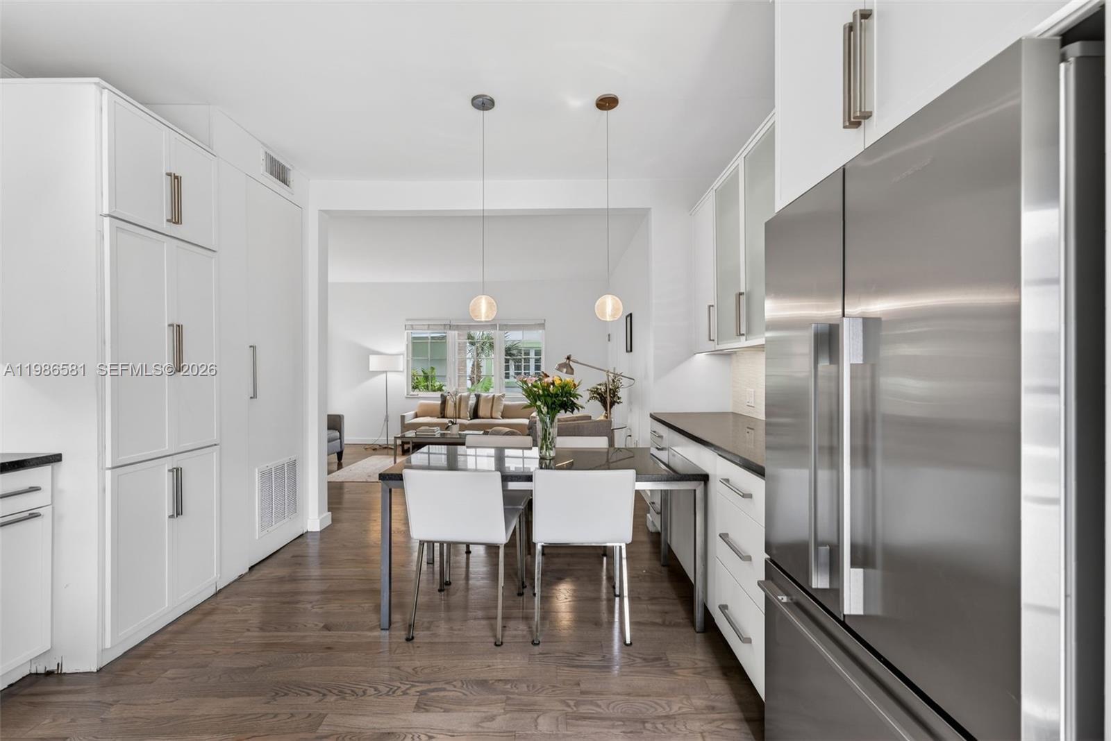 1205 Meridian Ave # 1