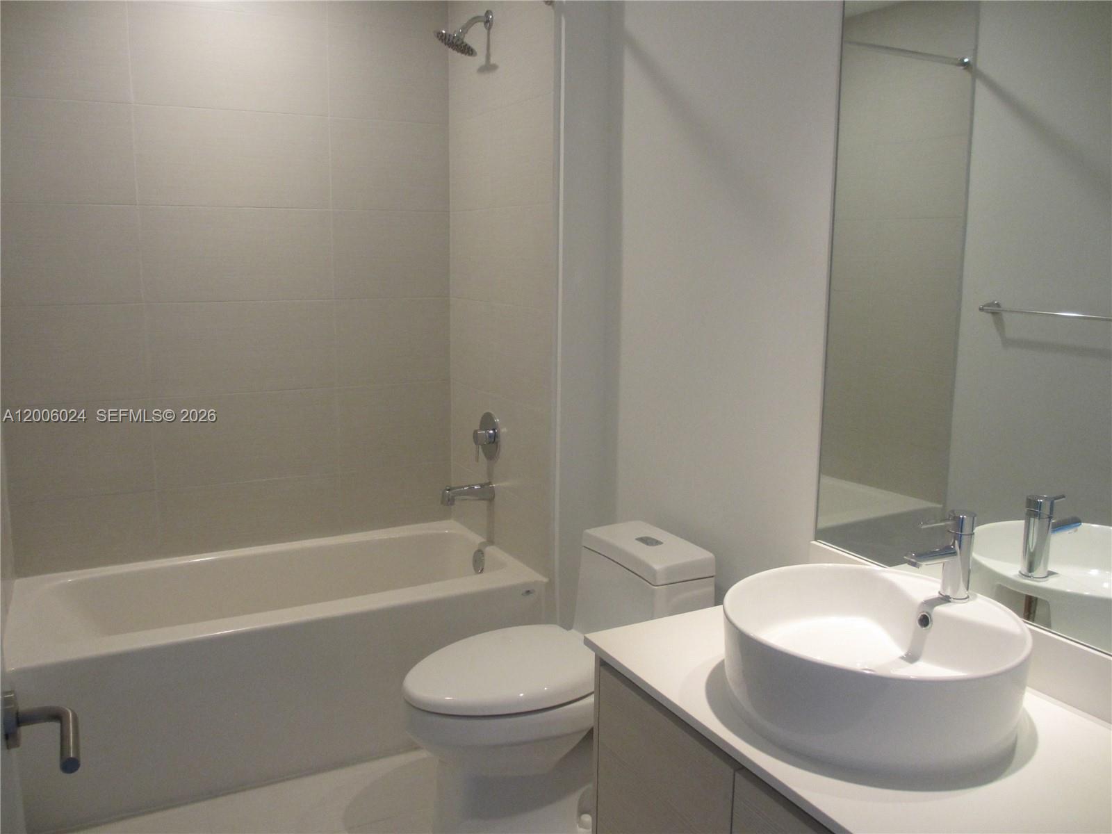 4250 Biscayne Blvd # 610