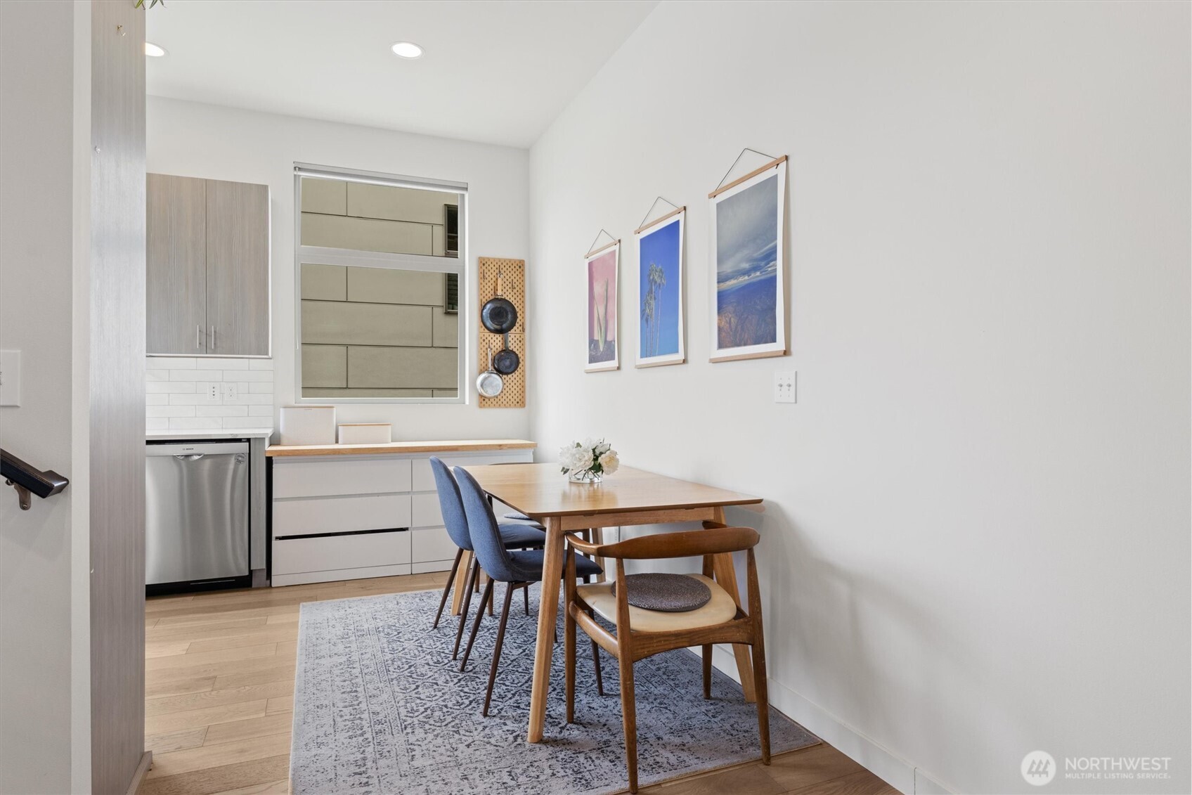 3276 California Avenue SW Unit: B