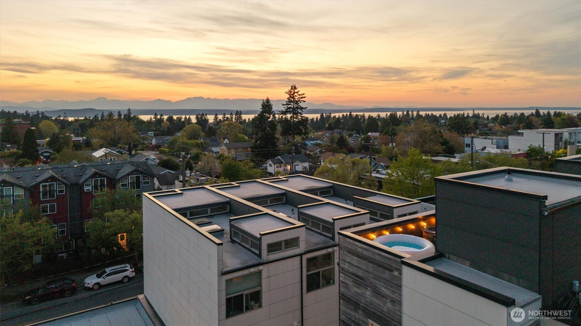 3276 California Avenue SW Unit: B